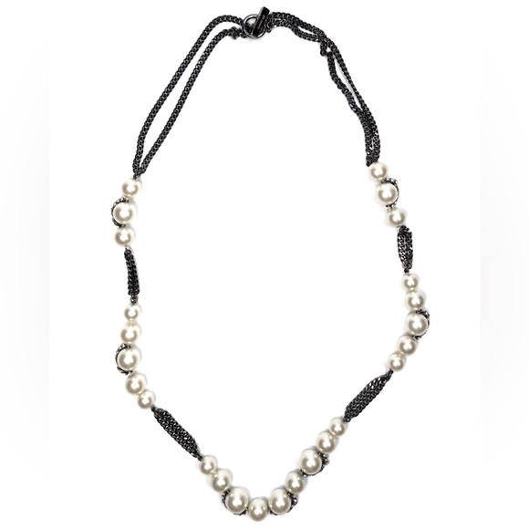 Vintage Givenchy Faux Pearl and Gunmetal Long Necklace - Picture 3 of 3